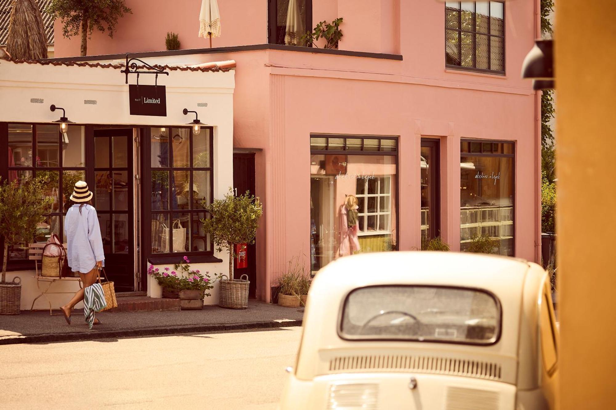 Tisvildeleje Strandhotel エクステリア 写真