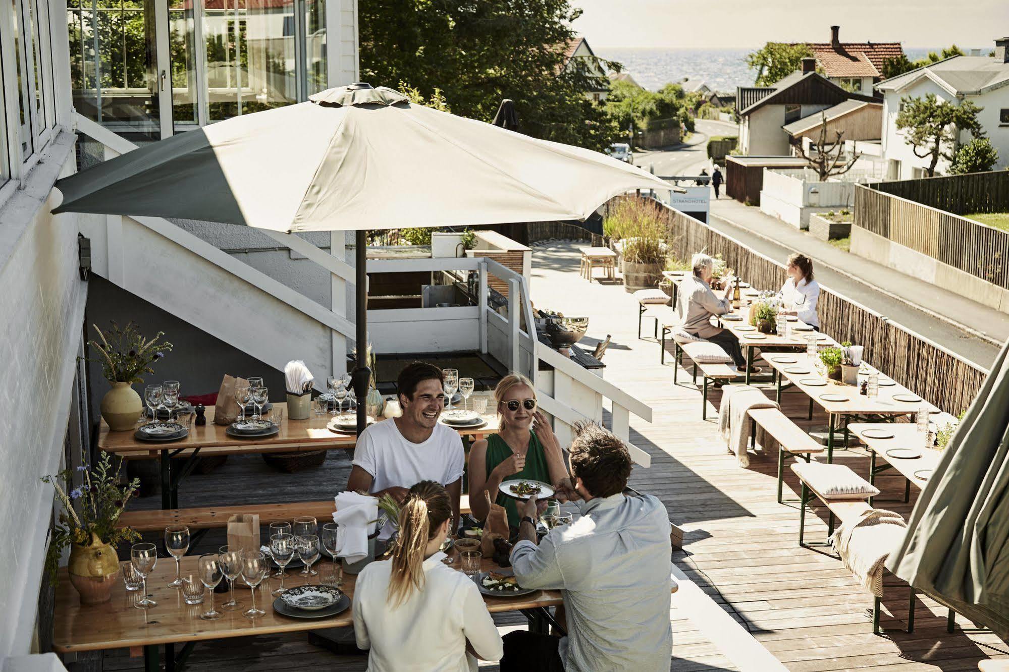 Tisvildeleje Strandhotel エクステリア 写真